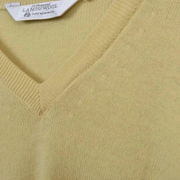 VIntage St. Bernard 100% Lambswool Yellow Sweater Long Sleeve Size Large - Picture 3 of 14